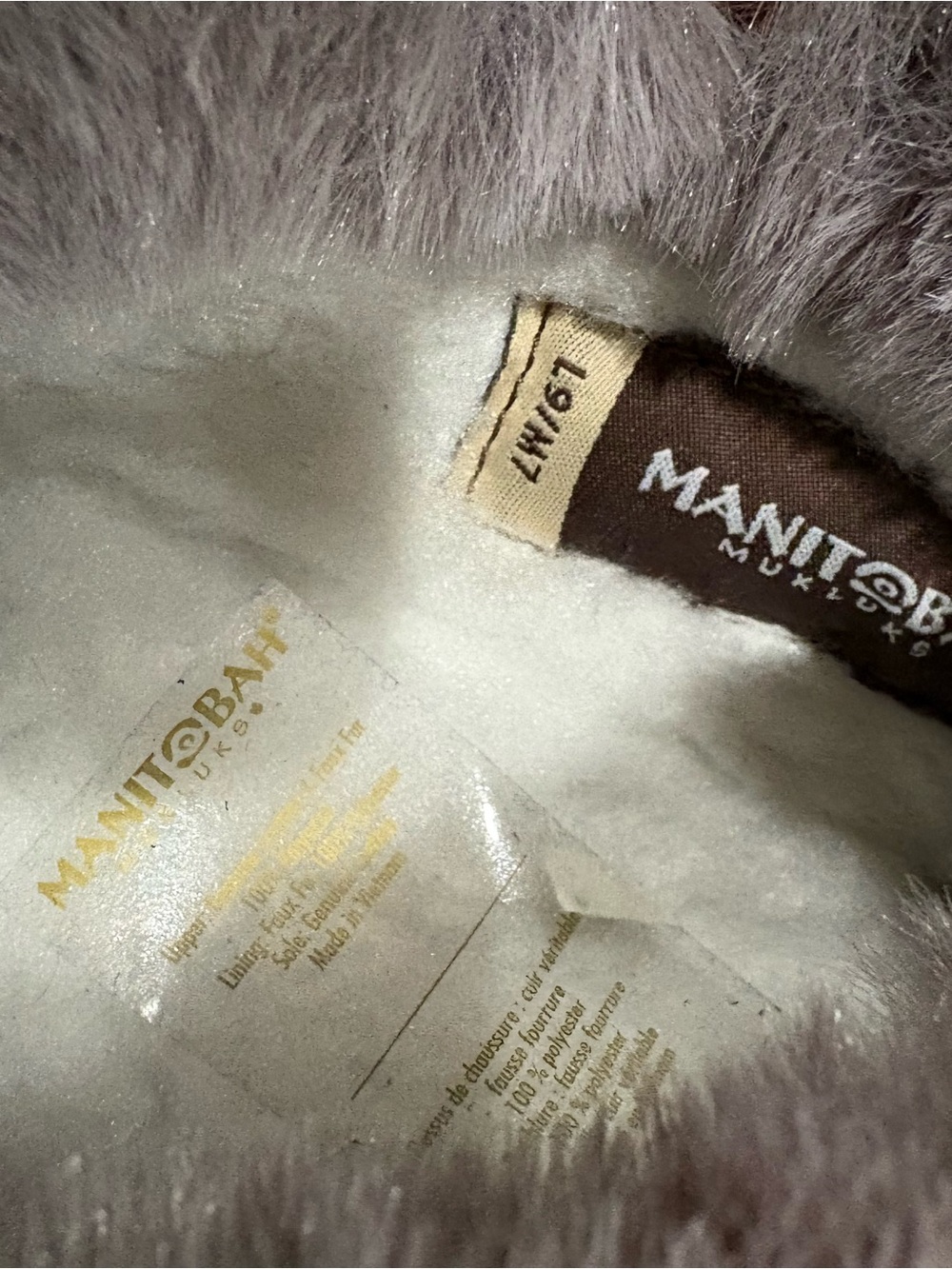 [W9/M7]Manitobah Tipi Suede Moccasin Slippers charcoal Faux Fur - Picture 4 of 5
